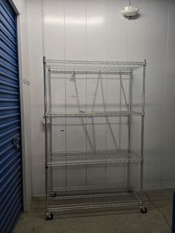 Metal Wire Rack With Adjustable Shelves