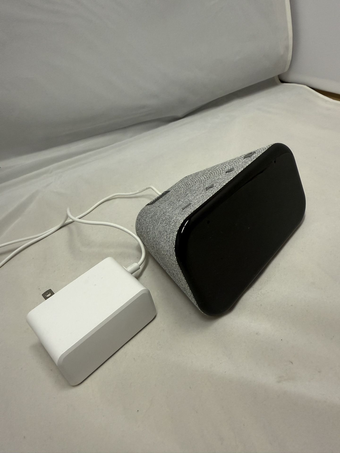 Lenovo Smart Clock Essential w/ Google Assistant Gray CD-4N341Y Tested