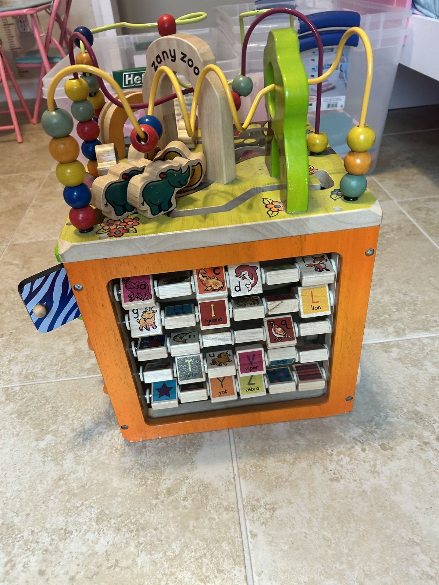 Zanny Zoo Activity Cube
