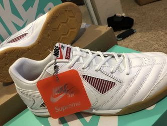 Nike sb gato QS supreme 9.5