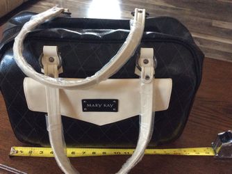 Brand new Mary Kay starter kit consultant bag