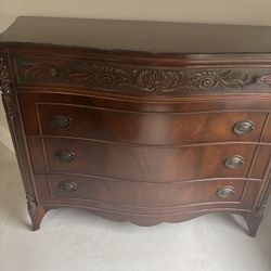 Wood Dresser