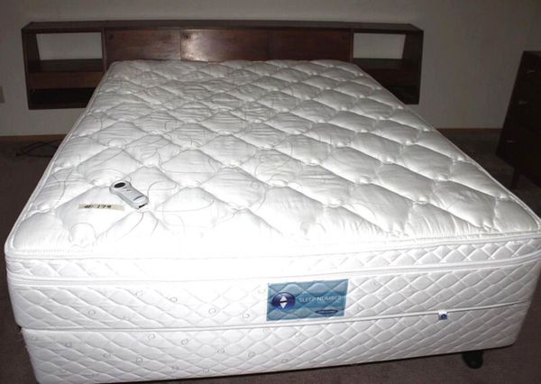 sleep number queen bed mattress top
