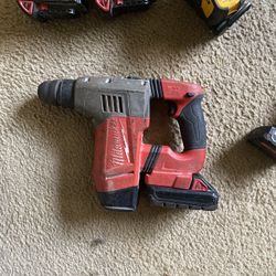 Milwaukee Hammer Drill 