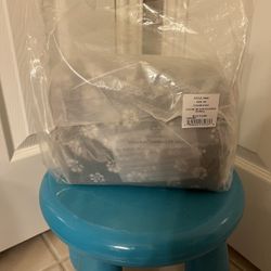 Brand New Tory Burch BLACK STAMPED FLORAL Makeup Bag Retail: $86.00 Pick Up Only 77090