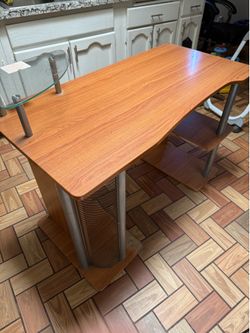 Office study desk 24 x 47 x 30 FREE