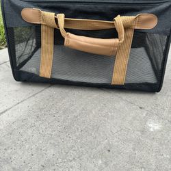 Dog Carrier 