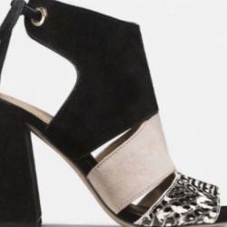 Coach Minetta Q9138 Block Heel Sandal size 7.5