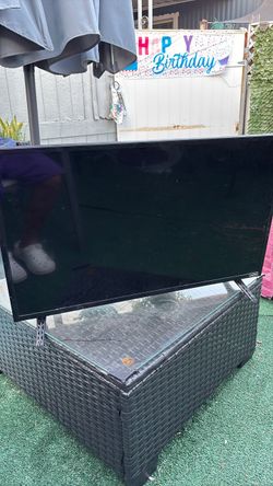 T V marca “VIZIO”