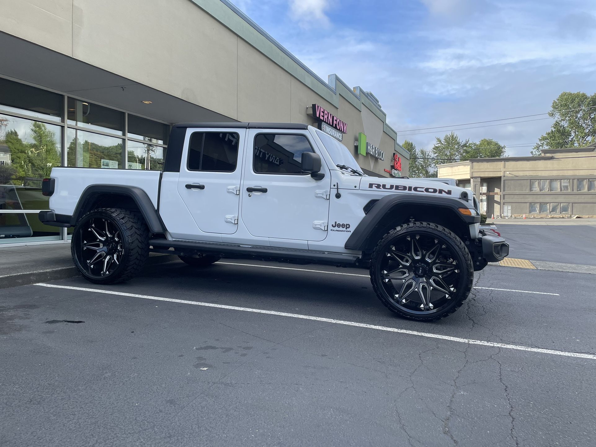 2020 Jeep Gladiator