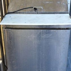 Refrigerator Sanwinch Adveco 200