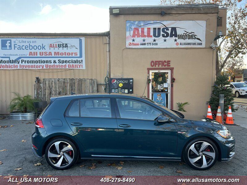 2018 Volkswagen Golf GTI SE