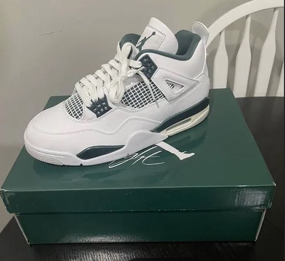 Air Jordan 4 Retro Oxidized Green