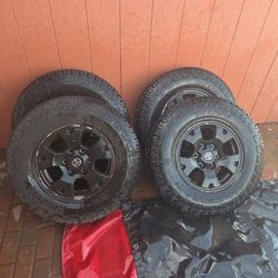 TOYOTA TUNDRA / TACOMA TIRES And Rims 