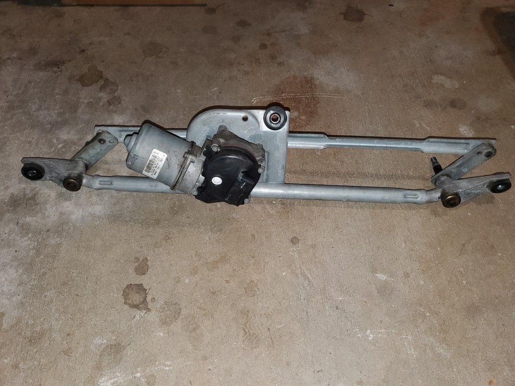 2011 mustang windshield wiper motor
