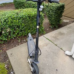 Like New NAVEE ST3 Pro Electric Scooter