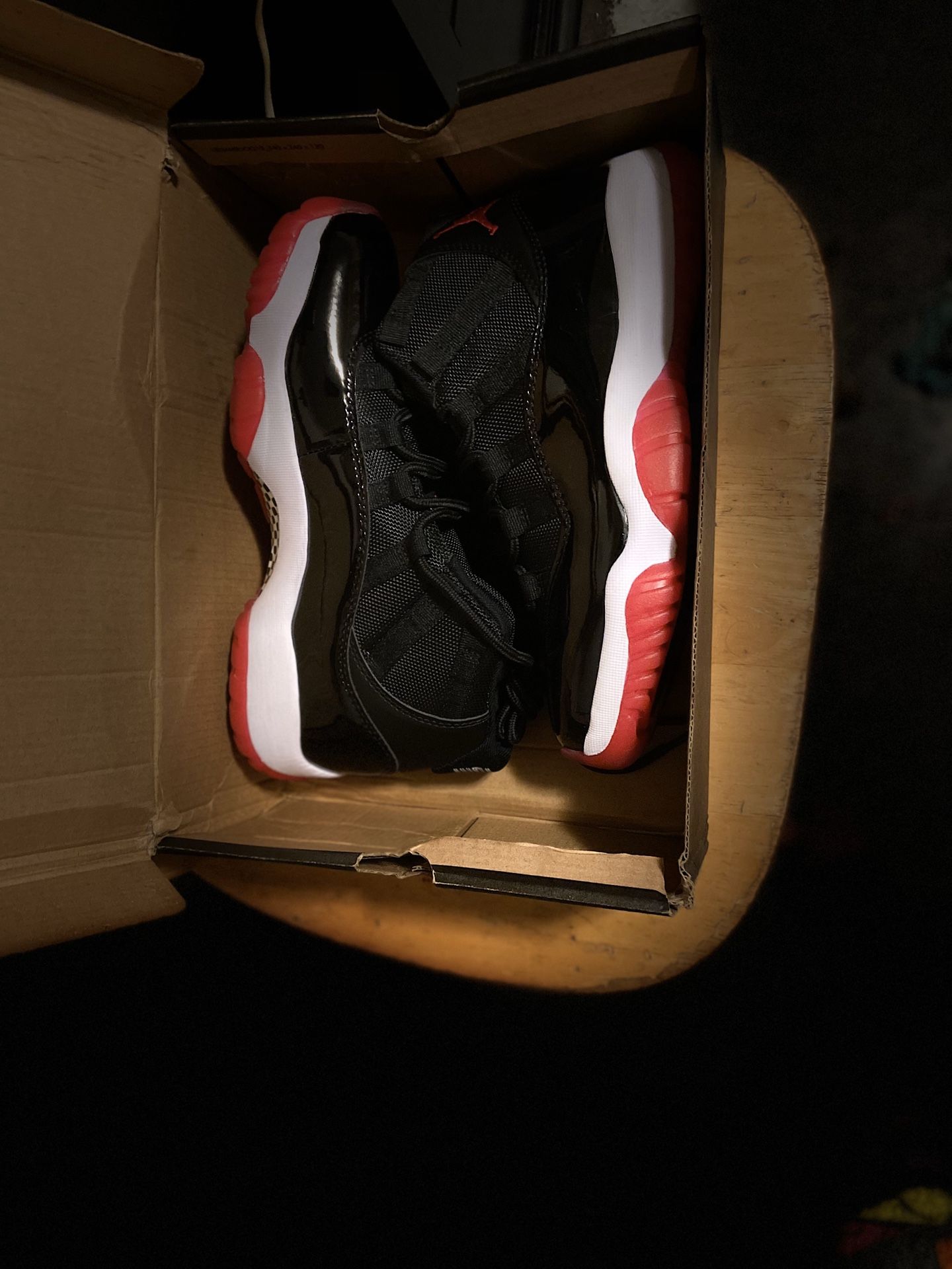 Bred 11 size 7