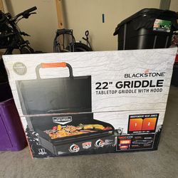 New Blackstone 22” Tabletop Griddle With Hood (sealed In Box)