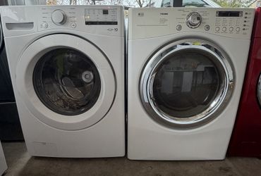 LG electric washer and dryer with free delivery