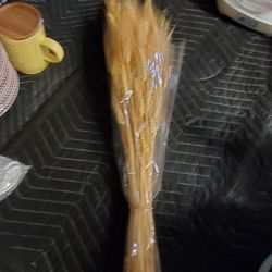 Wheat Vase Decor