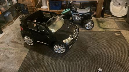 Toy car and scooter ful work