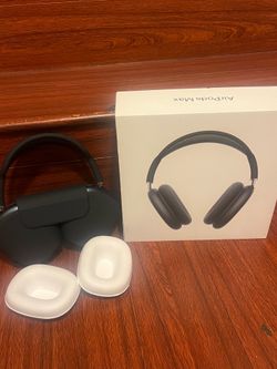 SELLING FAST💨‼️Airpods Max Space Gray🎧