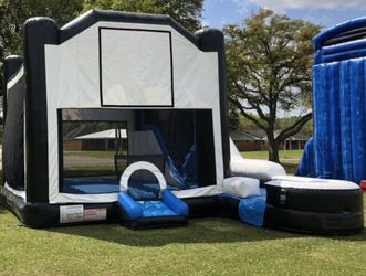 Inflatable 4in1 combo jumper with slide wet or dry
