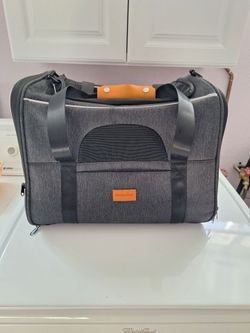 Morpilot Soft-Sided Pet Carrier Bag