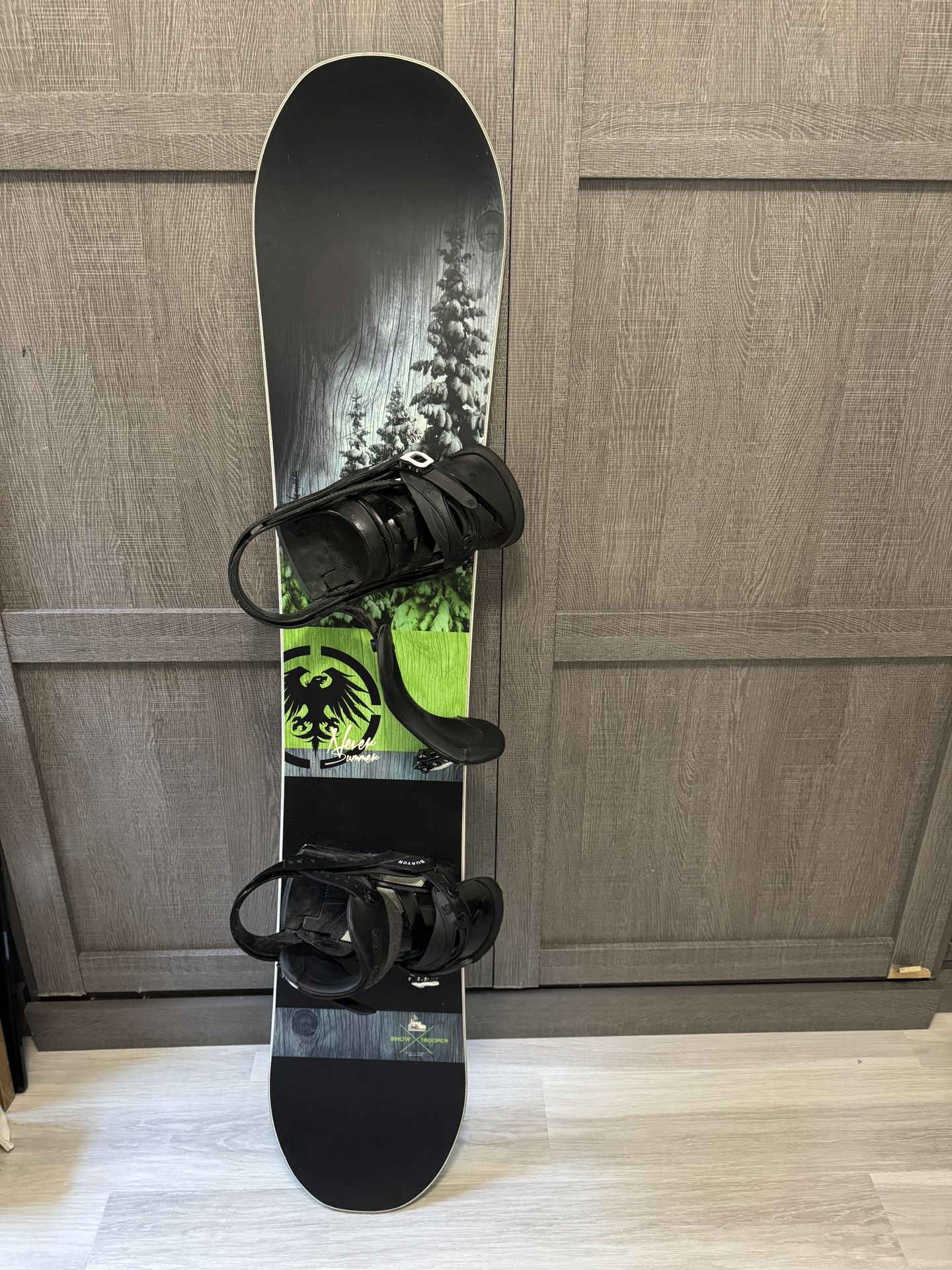 NVR SMR Snowboard 156