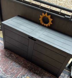 70-Gallon Outdoor Storage Deck Box – Brand New in Box