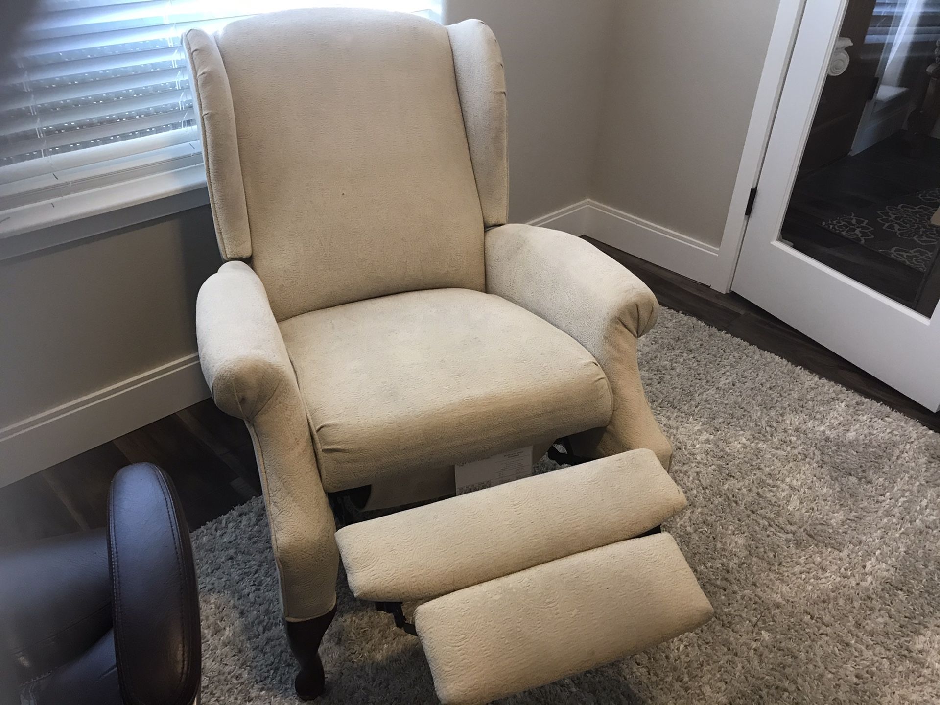 Lane recliner