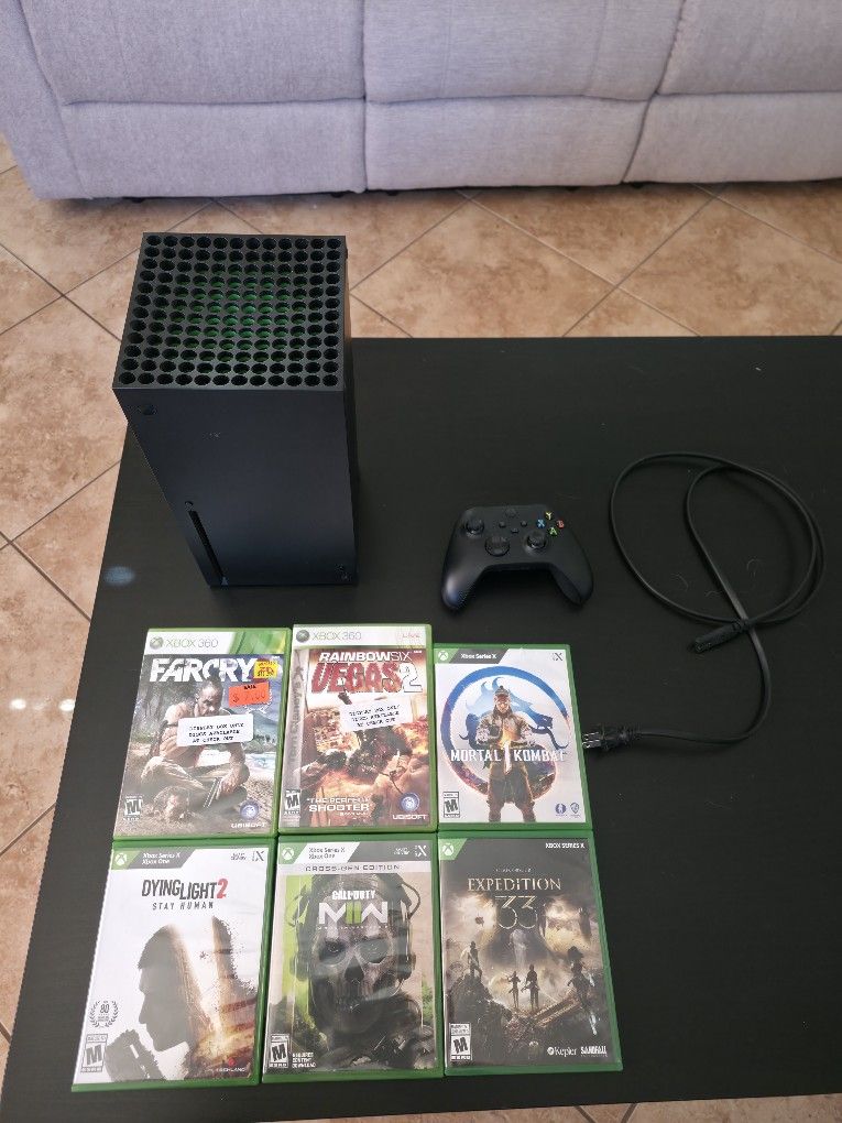 XBOX Series X (Slightly used)