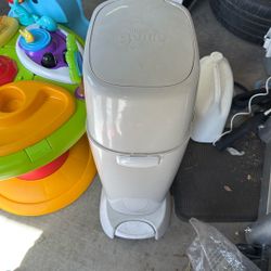 Free Genie Diaper Pail 