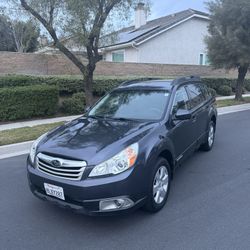 2012 Subaru Outback 2.5i Premium 