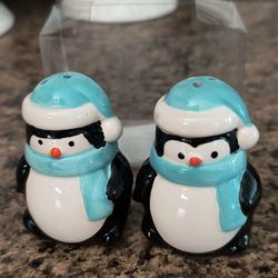 Pinguins Salt And Pepper New