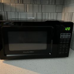 Counter Microwave 