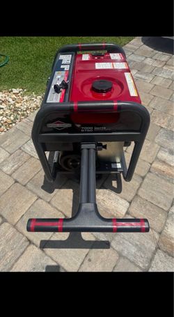 Briggs & Stratton 7000W / 8750W Generator