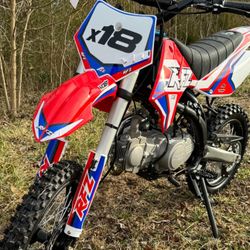 Apollo 125 DB-X18  Dirt Bike
