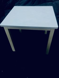 Kids desk option with one or a chairs-have 2 of the same blue chairs