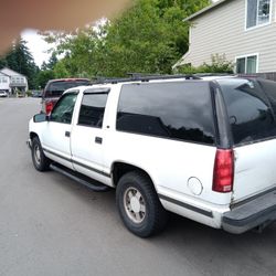 Chevy Suburban 