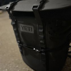 Yeti Backpack Ice Chest Large 