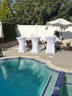 Cocktail tables & chairs