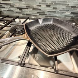Le Creuset Skillet 10”