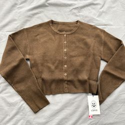 Cider KNITTED ROUND NECKLINE SOLID BUTTON CARDIGAN
