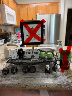 Halloween Decor- SW AREAS