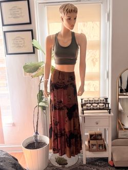 Full Body Female Mannequin – Realistic Face, Adjustable Stand