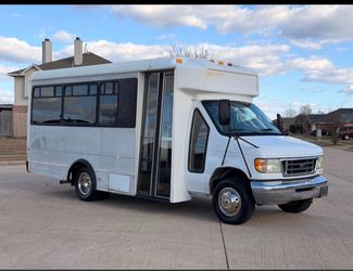 2003 Ford Econoline