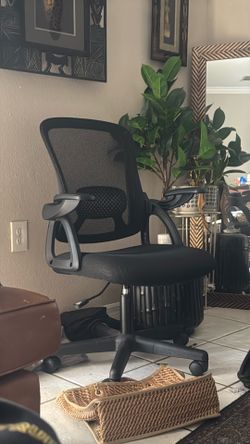 Computer chair
