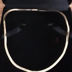14KT CHICAGO BULLS SOLID GOLD CHAIN AND CHARM
