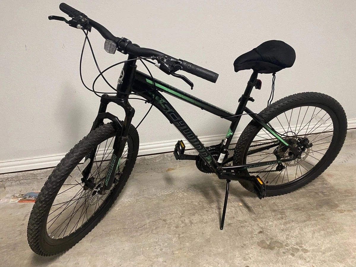 Schwinn Sidewinder Mountain Bike, 26-inch Wheels, 21 Speeds, Free Delivery